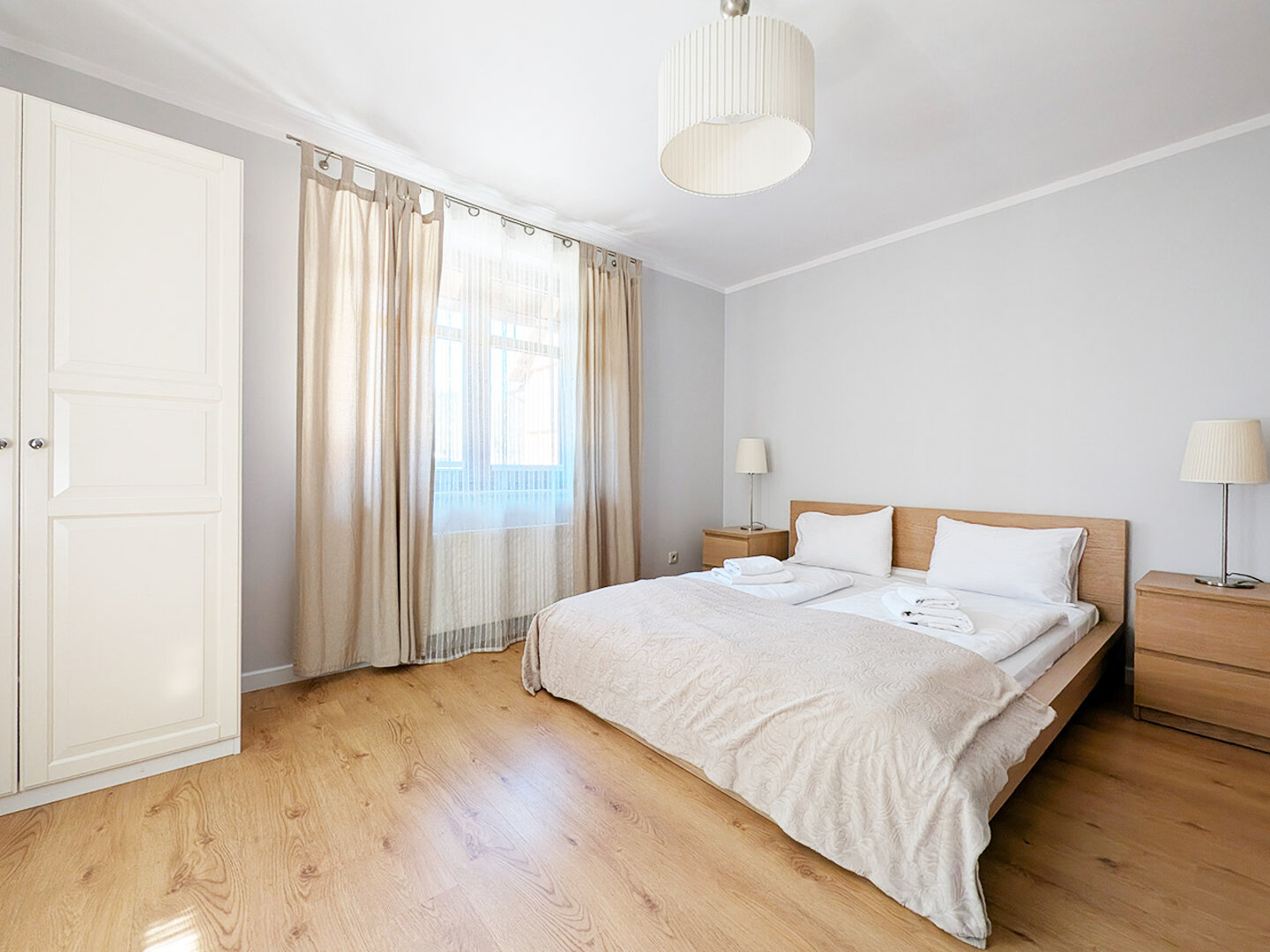 Apartament 28
